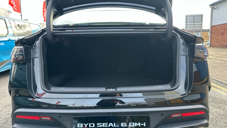 BYD Seal 6 1.5 DM-i Boost 4dr e-CVT Saloon